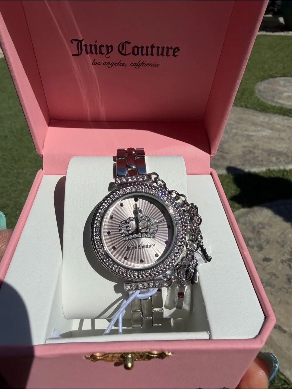 Juicy Couture fashion forward